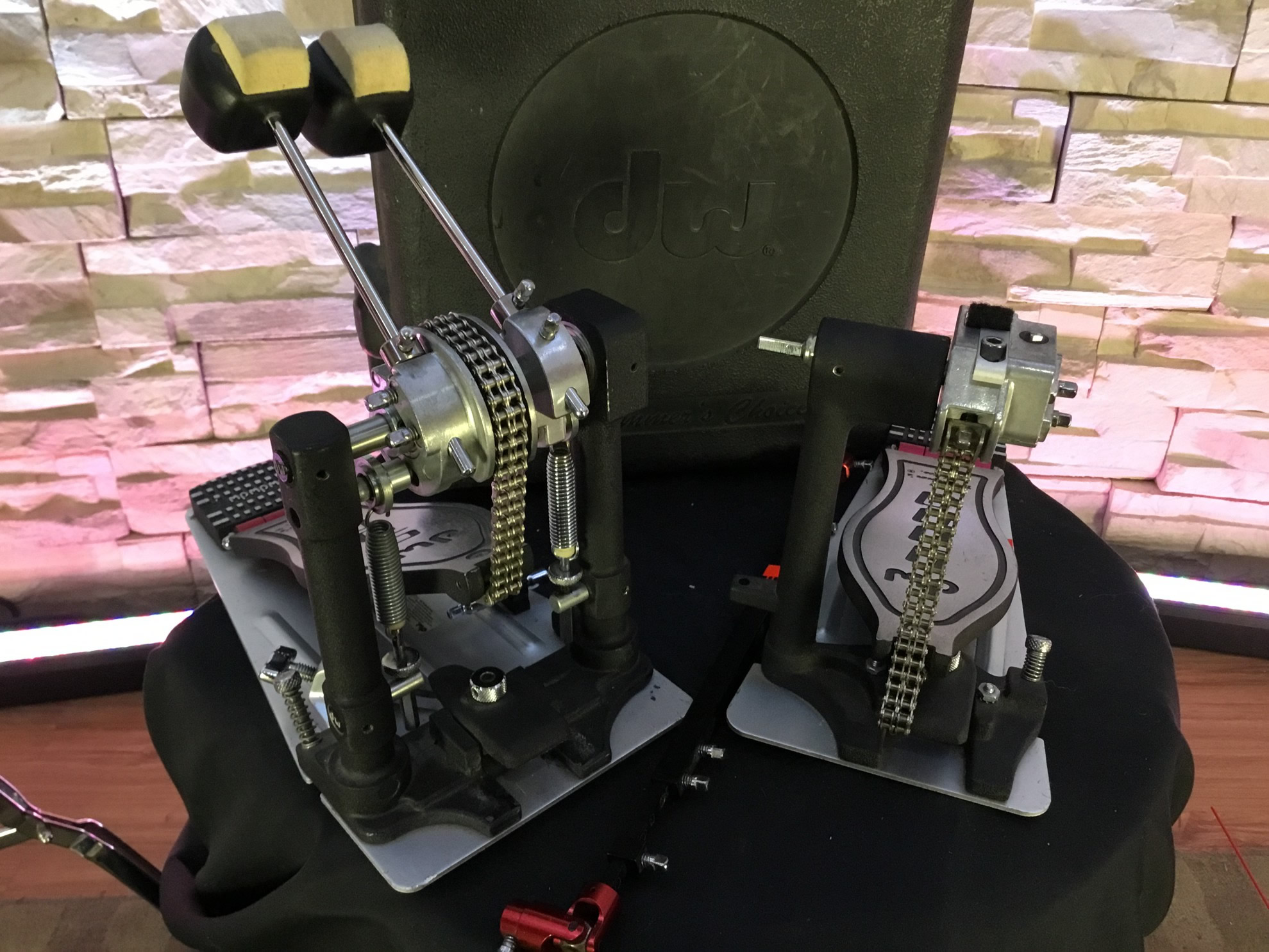 Product details slide 4